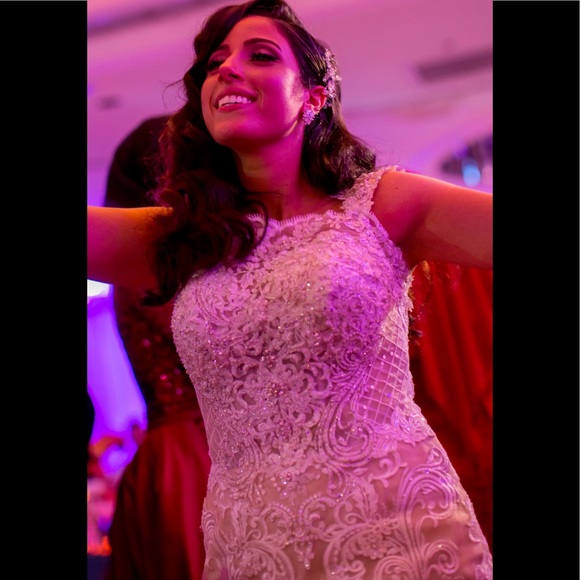 Stella York wedding dress 👰🏻 - Picture 7 of 8